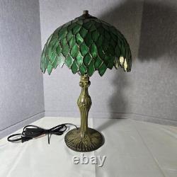 Tiffany Style Table Lamp Green Wisteria Stained Glass Vintage Bedside Light