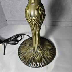 Tiffany Style Table Lamp Green Wisteria Stained Glass Vintage Bedside Light