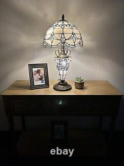 Tiffany Style Table Lamp White Stained Glass Baroque Style LED Bulb Include H22