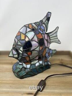 Tiffany Style Tropical Fish-Stained Glass Accent Tale Night Light Lamp