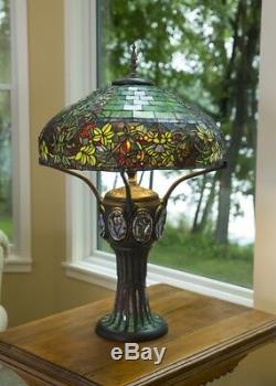 Tiffany Style Victorian Lighted Base Table Lamp 22 Shade Turtle Back Glass Base
