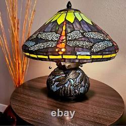 Tiffany Style Vivid Green Dragonfly Stained Glass Table Lamp Elegant Mosaic Base