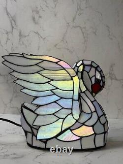 Tiffany Style White Swan Stained Glass Table Lamp