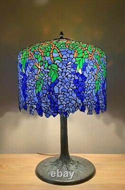 Tiffany Style Wisteria Stained Glass Shade On Dale Tiffany Tree Trunk Table Lamp