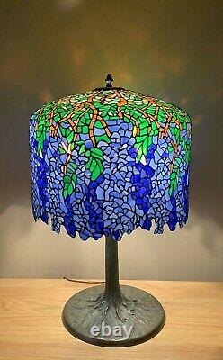 Tiffany Style Wisteria Stained Glass Shade On Dale Tiffany Tree Trunk Table Lamp