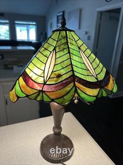 Underwriters Laboratories Tiffany Style Green Stained Glass Lamp 24in -READ