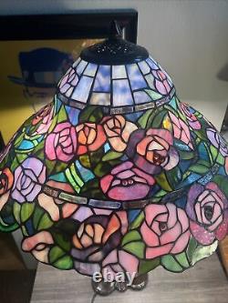 VINTAGE Tiffany Lamp Victorian Style Table Stained Glass Shade Light Desk Pink