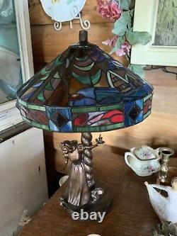 Very Rare Snow White Disney Stained Glass Lamp By Jody Daily & Kevin Kydney