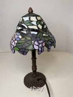 Vintage 13 Tiffany Style Wisteria Design Table Lamp Leaded Stained Glass