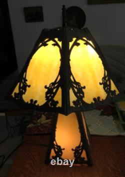 Vintage Art Nouveau Victorian 6 Panel Slag Stained Glass Table Lamp lighted base