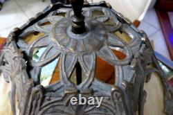 Vintage Art Nouveau Victorian 6 Panel Slag Stained Glass Table Lamp lighted base