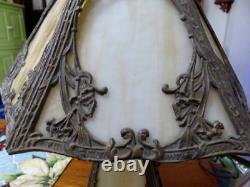 Vintage Art Nouveau Victorian 6 Panel Slag Stained Glass Table Lamp lighted base