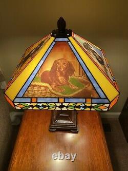 Vintage Dachshund Tiffany Style stained glass lamp. Beautiful