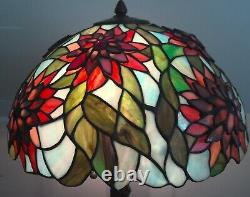Vintage Dale Tiffany Floral Layered Stained Glass Shade on Quoizel Base Lamp