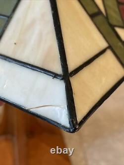 Vintage Mission Stle Wood Base Stained Leaded Glass Table Lamp