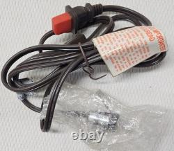 Vintage NOS Stained Glass Tiffany Style Rooster Table Lamp Night Light JC Penny