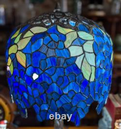 Vintage Nice Wisteria Blue & Green Tiffany-Style Stained Glass Table Lamp 24