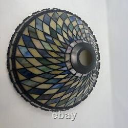 Vintage Quoizel Collectibles Tiffany Style Stained Glass Table Floor Lamp Shade