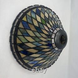 Vintage Quoizel Collectibles Tiffany Style Stained Glass Table Floor Lamp Shade