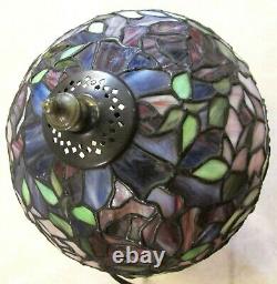 Vintage Small 10.75 Tiffany-Style Stained Glass Accent Table Lamp