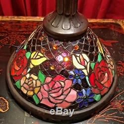 Vintage Stained Glass Cabbage Rose Table Lamp