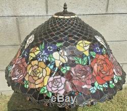 Vintage Stained Glass Cabbage Rose Table Lamp