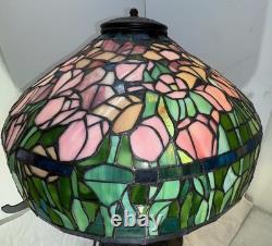 Vintage Stained Glass Table Lamp with Floral Design and Dark Base