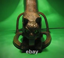 Vintage Stretching Cat Lamp Bronze Tone Slag Glass Shade Glowing Eyes Heavy