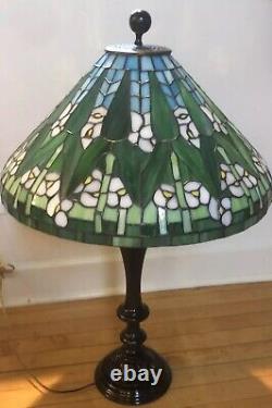 Vintage Tiffany Style 20 W Leaded Stained Glass Large Lamp /Shade Green & Blue