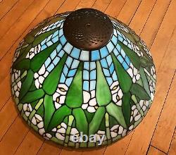 Vintage Tiffany Style 20 W Leaded Stained Glass Large Lamp /Shade Green & Blue