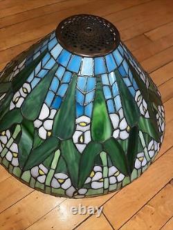 Vintage Tiffany Style 20 W Leaded Stained Glass Large Lamp /Shade Green & Blue