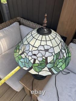 Vintage Tiffany Style 27 White Orchid Flowers Stained Glass Lamp Dual Bulb