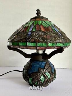 Vintage Tiffany Style Dragonfly Table Accent Lamp Stained Glass 11 H x 8 D