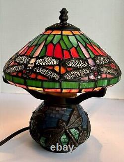 Vintage Tiffany Style Dragonfly Table Accent Lamp Stained Glass 11 H x 8 D