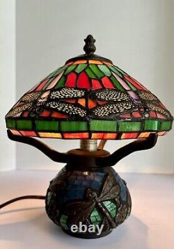 Vintage Tiffany Style Dragonfly Table Accent Lamp Stained Glass 11 H x 8 D