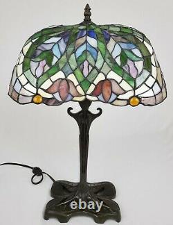 Vintage Tiffany Style Lamp Stained Glass Tulip Design Jeweled Art Nouveau 21