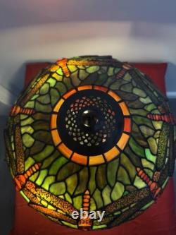 Vintage Tiffany-Style Stained Glass Dragonfly Lamp 3-Light, Mosaic Glass Base