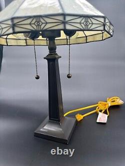 Vintage Tiffany Style Stained Glass Dual-Bulb Dual-Pull Chain Table Lamp