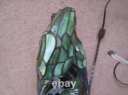 Vintage Tiffany Style Stained Glass Look Love Birds Parrots Table Lamp 11