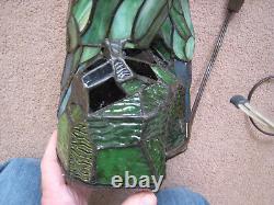 Vintage Tiffany Style Stained Glass Look Love Birds Parrots Table Lamp 11
