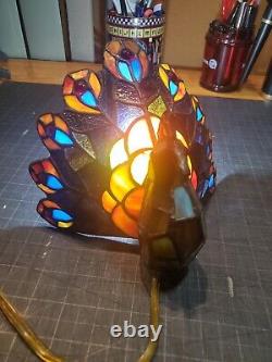 Vintage Tiffany Style Stained Glass Peacock Accent Table Light Lamp Read