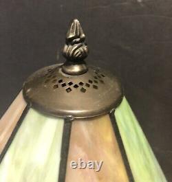 Vintage Tiffany Style Stained Green Art Glass Frog With Umbrella Lamp