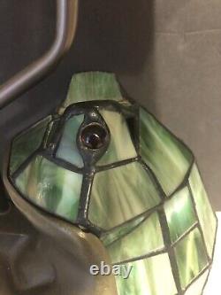 Vintage Tiffany Style Stained Green Art Glass Frog With Umbrella Lamp