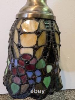 Vintage Tiffany Style Table Desk Bedside Lamp Hand Crafted Stained Glass Shade