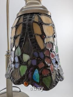 Vintage Tiffany Style Table Desk Bedside Lamp Hand Crafted Stained Glass Shade