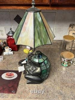 Vtg 21 Stained Glass Frog Umbrella Lamp Art Glass Night Light Accent