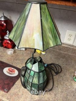 Vtg 21 Stained Glass Frog Umbrella Lamp Art Glass Night Light Accent