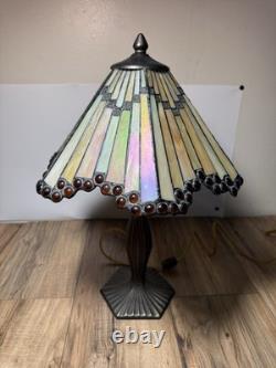 Vtg Dale Tiffany Stained Glass Table Desk Lamp Iridescent Slag Glass Signed