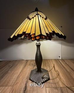 Vtg Dale Tiffany Stained Glass Table Desk Lamp Iridescent Slag Glass Signed