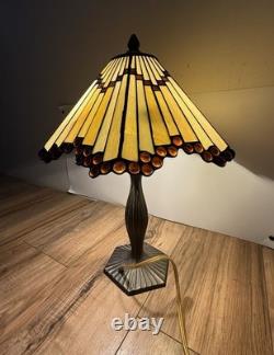 Vtg Dale Tiffany Stained Glass Table Desk Lamp Iridescent Slag Glass Signed